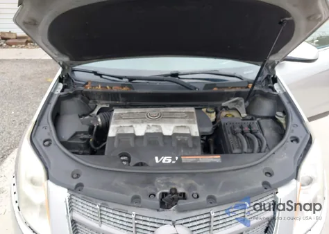 2010 Cadillac Srx Luxury Collection z USA, uszkodzony, nr VIN 3GYFNAEY6AS593920